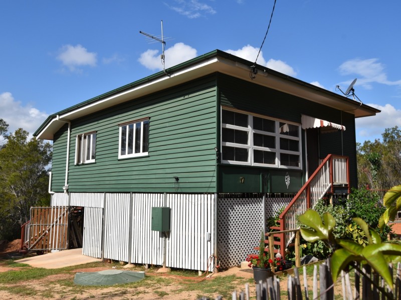 17 Highland Ridge Rd, Russell Island QLD 4184