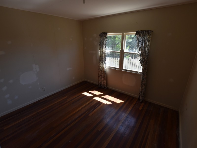 39 Little Cove Rd, Russell Island QLD 4184