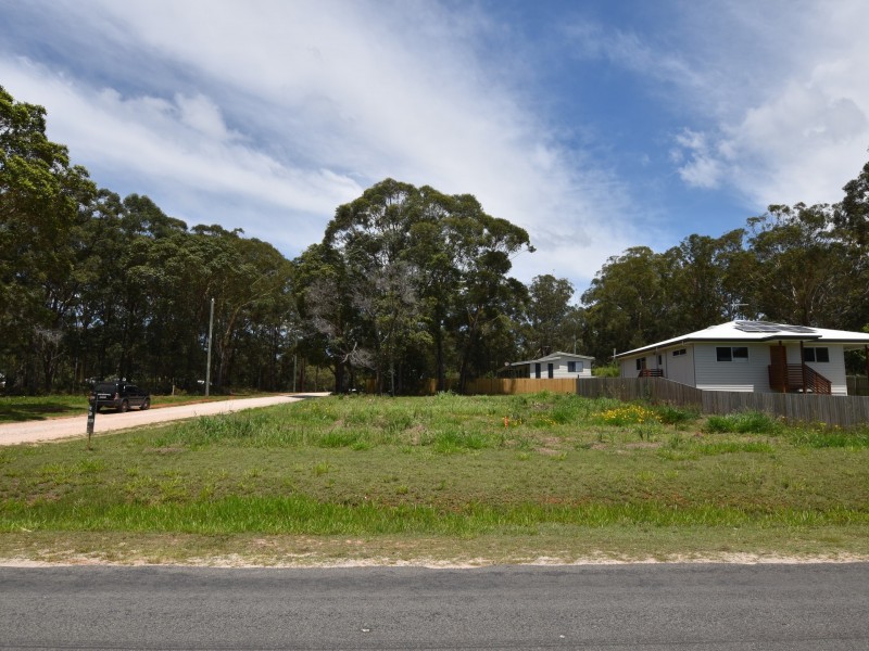 66 Jackson Rd, Russell Island QLD 4184