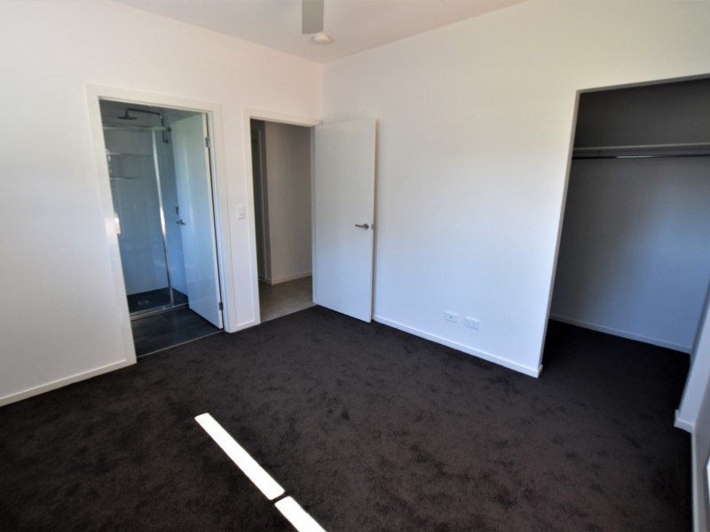 9 Callistemon, Russell Island QLD 4184