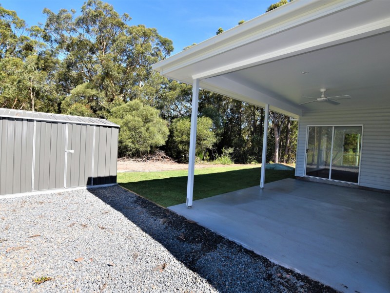 9 Callistemon, Russell Island QLD 4184