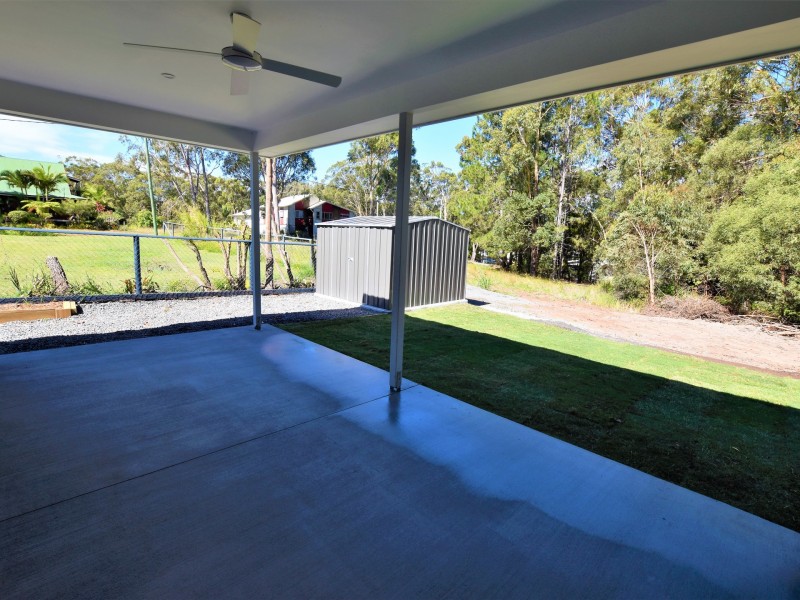 9 Callistemon, Russell Island QLD 4184