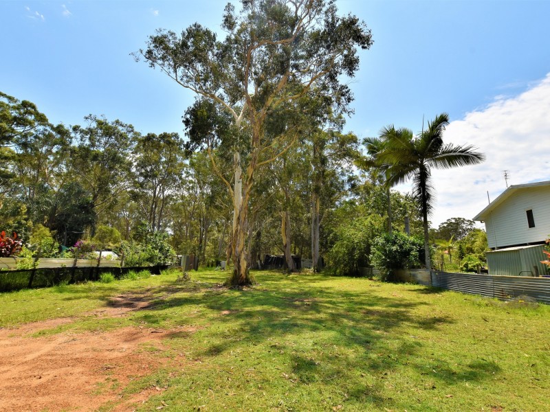 39 Belgrave Road, Russell Island QLD 4184