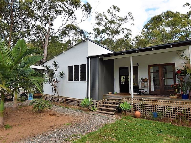 34 Channel, Russell Island QLD 4184