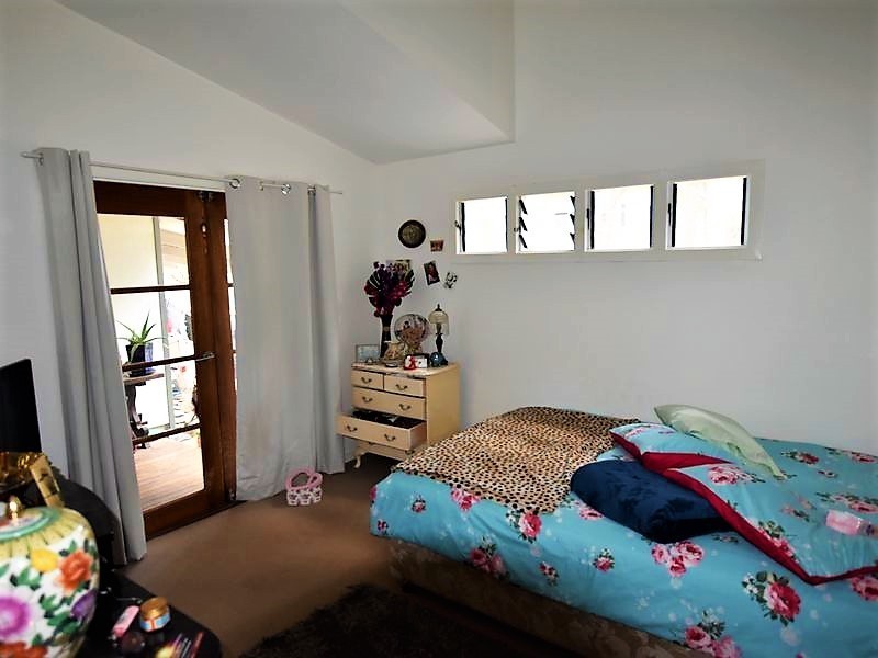 34 Channel, Russell Island QLD 4184
