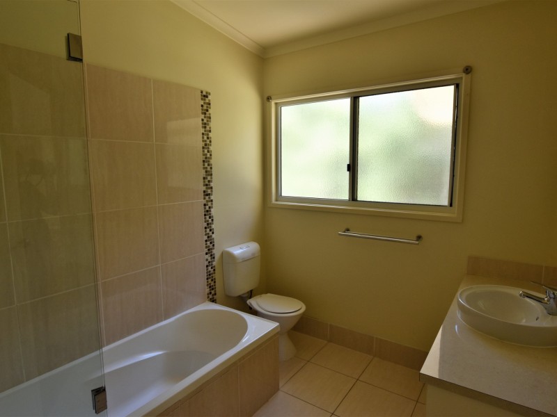 3 Sapphire Street, Russell Island QLD 4184