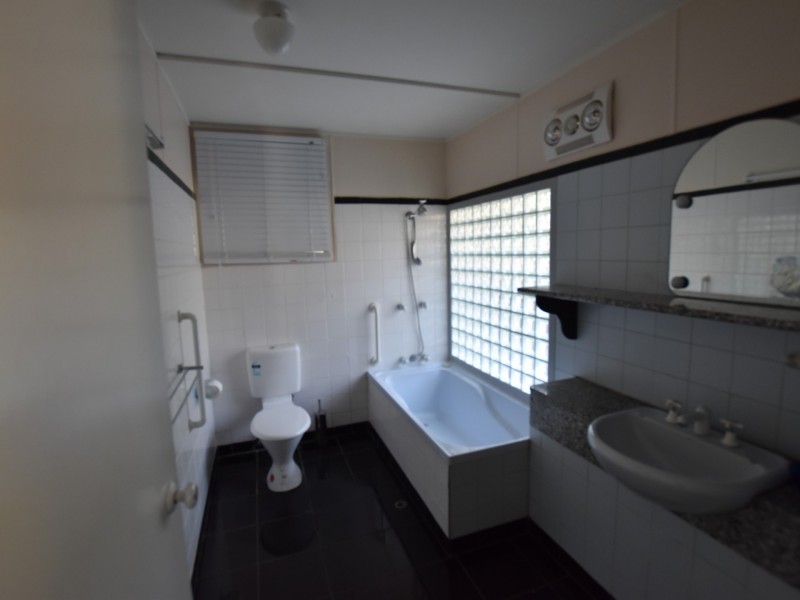 2-6 Callistemon Street, Russell Island QLD 4184