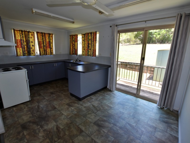 30 Highland Ridge Rd, Russell Island QLD 4184