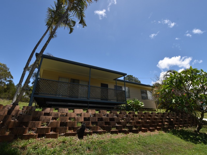 30 Highland Ridge Rd, Russell Island QLD 4184