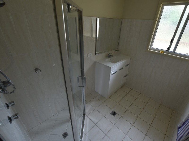 17 Angorra St, Russell Island QLD 4184
