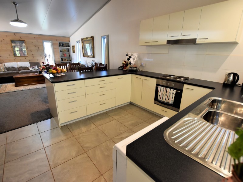 32 Judith Street, Russell Island QLD 4184