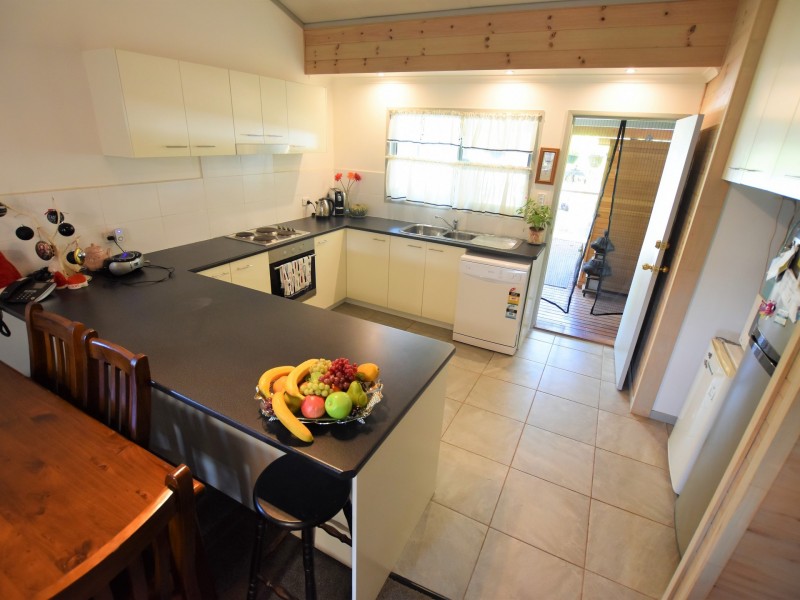 32 Judith Street, Russell Island QLD 4184