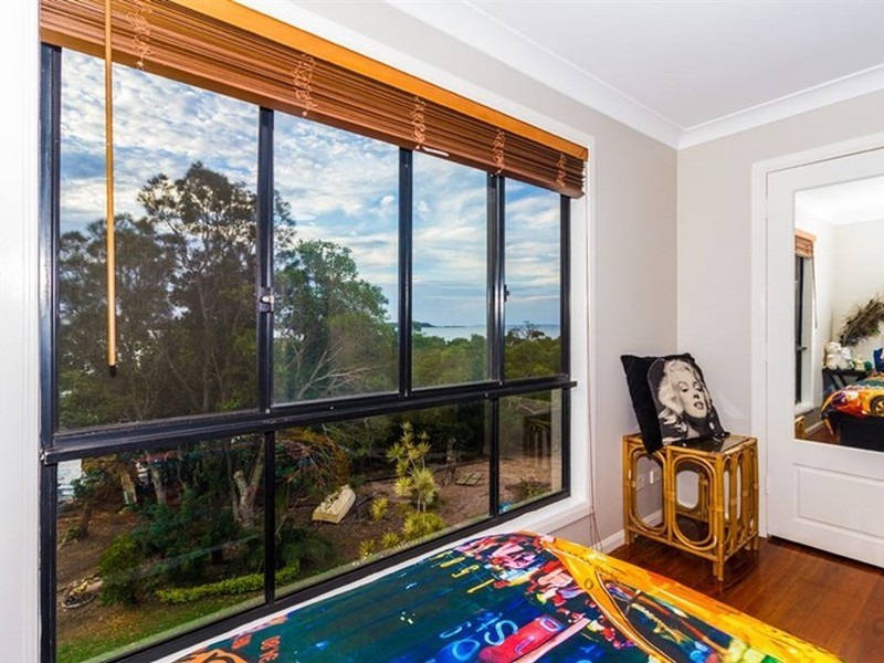 5 Player Court, Russell Island QLD 4184