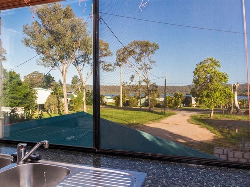 5 Player Court, Russell Island QLD 4184