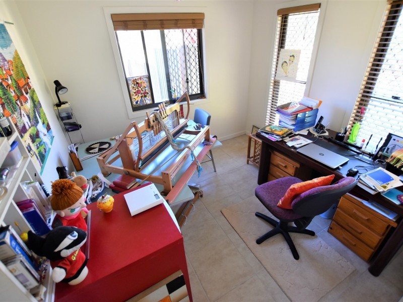 41 Little Cove Rd, Russell Island QLD 4184