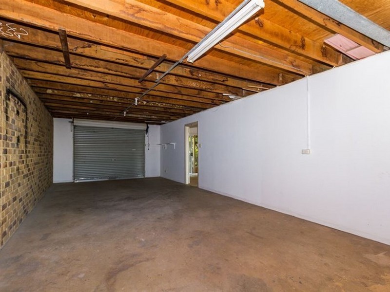 33 Bay Drive, Russell Island QLD 4184