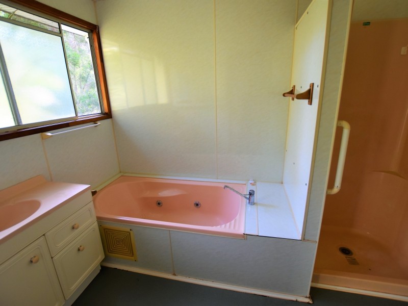 33 Bamboo Street, Russell Island QLD 4184
