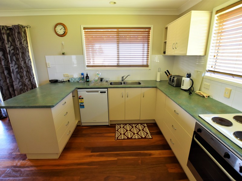 6 Byron, Russell Island QLD 4184