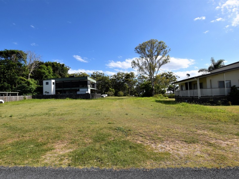 14 Panorama, Russell Island QLD 4184