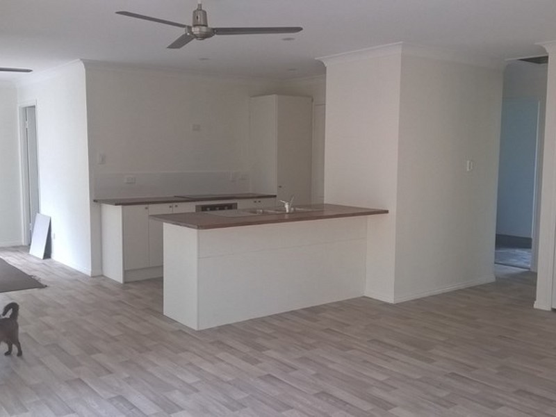 43 Waikiki Beach Road, Russell Island QLD 4184