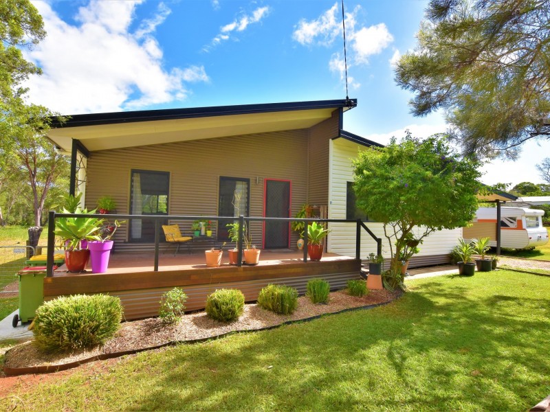 28 Pharlap Street, Russell Island QLD 4184