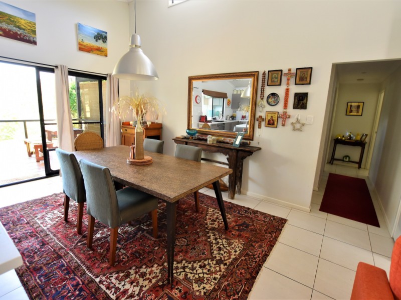 28 Pharlap Street, Russell Island QLD 4184