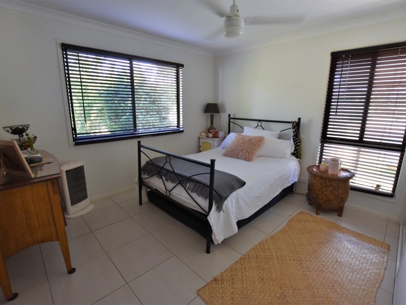 28 Pharlap Street, Russell Island QLD 4184