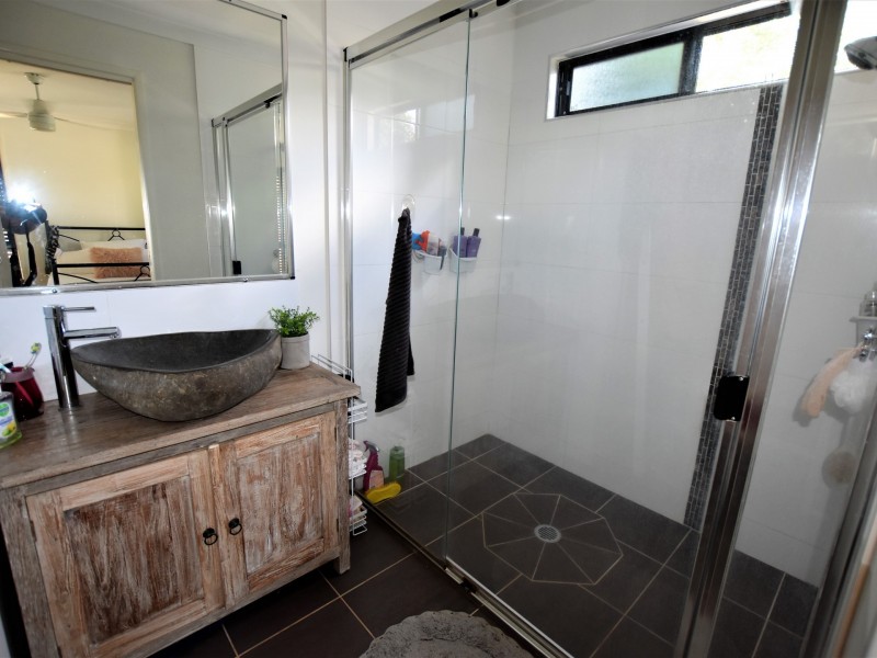 28 Pharlap Street, Russell Island QLD 4184