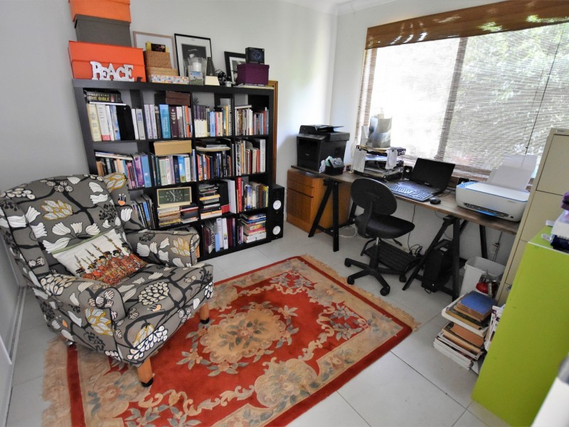 28 Pharlap Street, Russell Island QLD 4184