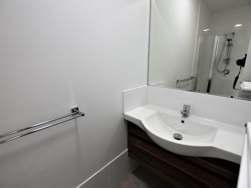 17 Roebuck Rd, Russell Island QLD 4184