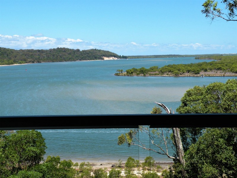 90-92 Crescent Dve, Russell Island QLD 4184