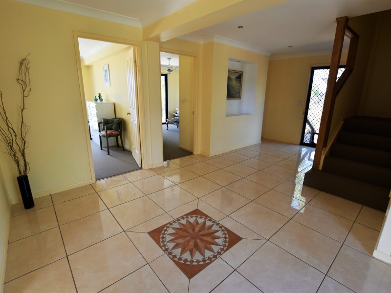 90-92 Crescent Dve, Russell Island QLD 4184