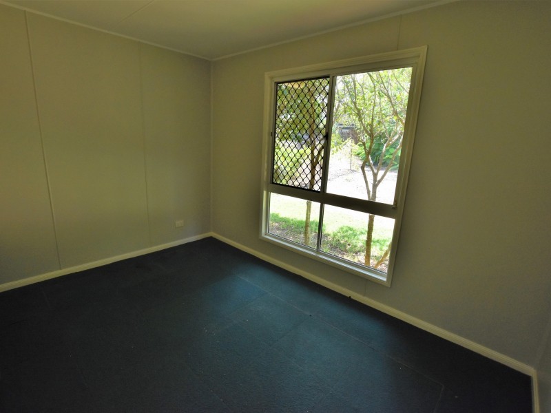 6 Parish St, Russell Island QLD 4184