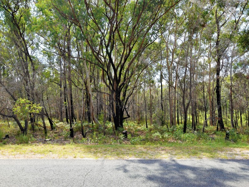 225 Centre Rd, Russell Island QLD 4184