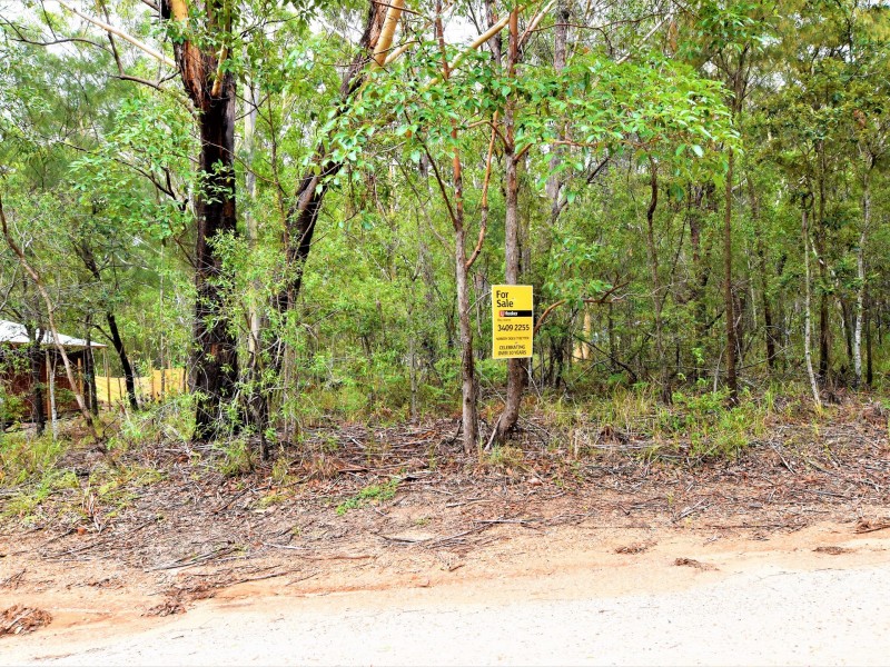 17 Forest Hill Road, Russell Island QLD 4184