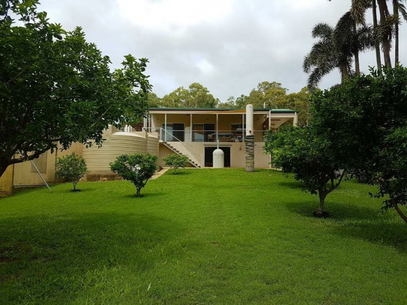 136 Palm Beach Road, Russell Island QLD 4184
