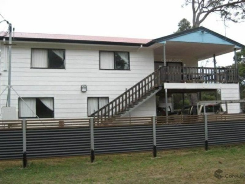 12 Tenanne Street, Russell Island QLD 4184