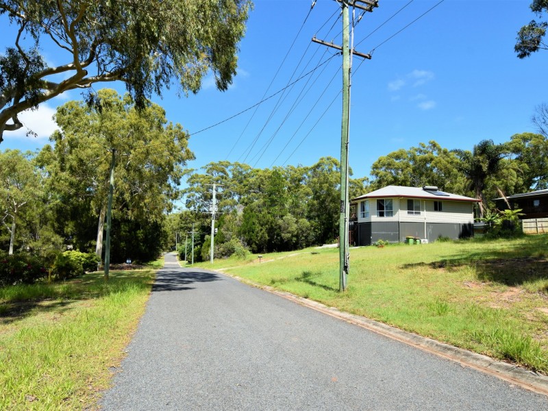 28 Trimaran Street, Russell Island QLD 4184