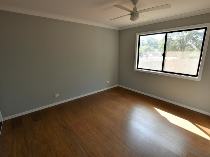 11 Pia Street, Russell Island QLD 4184