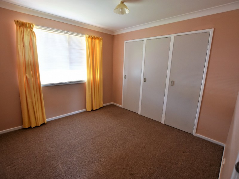 26 Emerson St, Russell Island QLD 4184