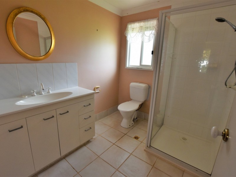 26 Emerson St, Russell Island QLD 4184