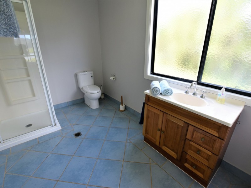 80-82 Oasis Dve, Russell Island QLD 4184