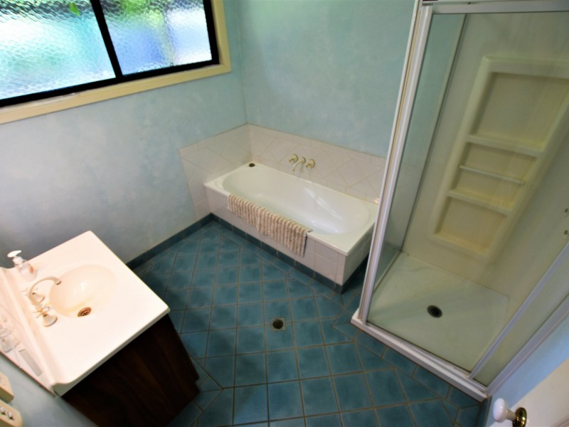 80-82 Oasis Dve, Russell Island QLD 4184