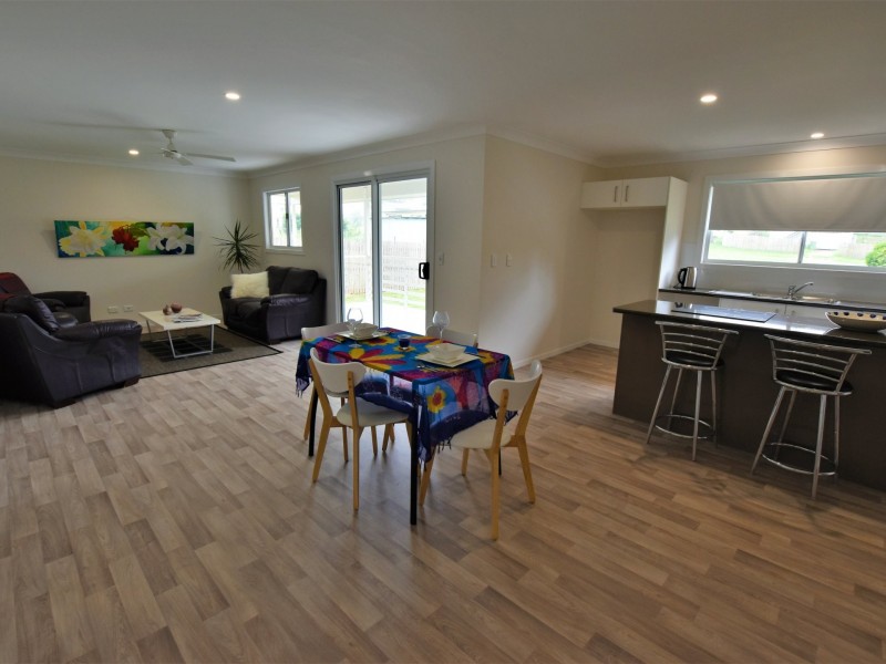 33 Zephyr, Russell Island QLD 4184