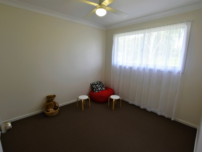 33 Zephyr, Russell Island QLD 4184