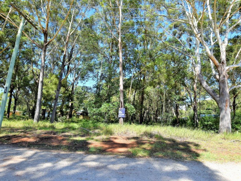 14 Pia Street, Russell Island QLD 4184