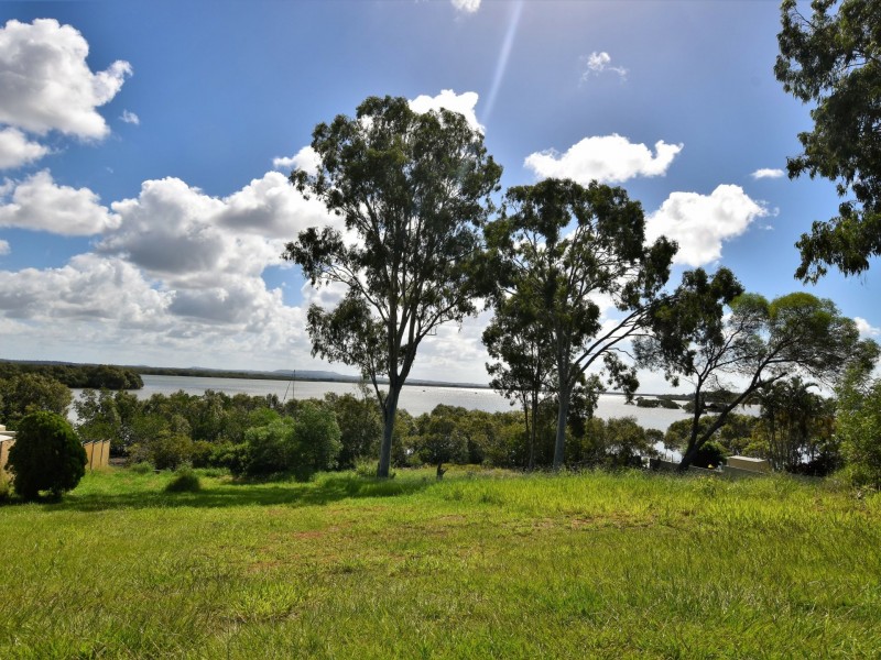 134 Palm Beach Road, Russell Island QLD 4184