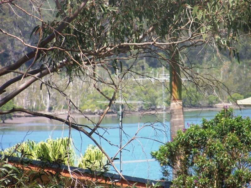 3 Island View, Russell Island QLD 4184
