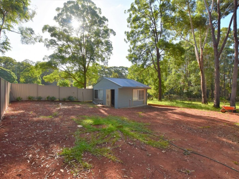 19 Meadstone Road, Russell Island QLD 4184