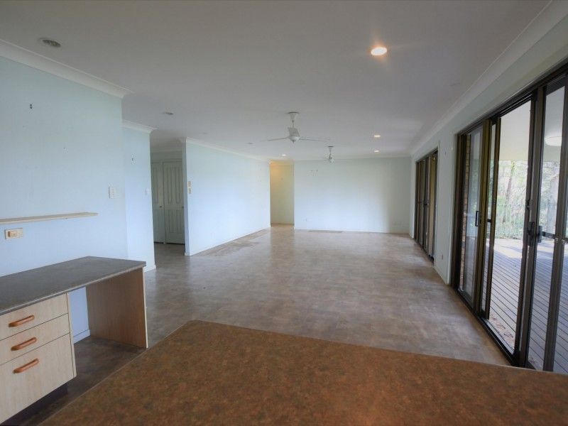 1 Bay drive, Russell Island QLD 4184